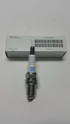 świeca zapłonowa Opel benzyna