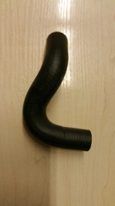 Przewód wody chłodnica oleju do głowicy Opel Astra H 1,7 diesel