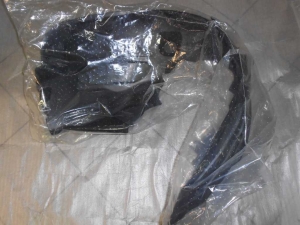 Nadkole plastikowe przednie prawe Opel Corsa D