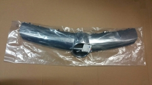 Listwa chromowana kraty wlotu powietrza Opel Corsa D