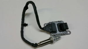 Czujnik tlenku azotu Opel Insignia pozycja 1