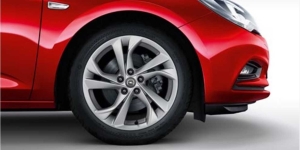 Oryginalny komplet felg aluminiowych Astra K 17"